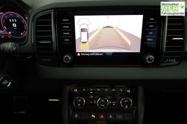 Skoda Karoq Sportline 4x4 2.0 TSI DSG Sportline, Pano, AHK, Navi, Matrix, Side, Winter, 5 J.-Garantie 