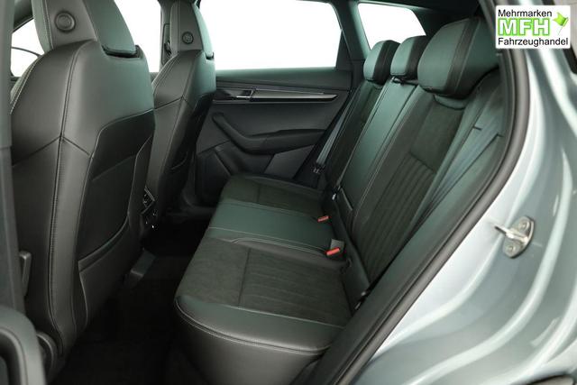 Skoda Karoq Sportline 4x4 2.0 TSI DSG Sportline, Pano, AHK, Navi, Matrix, Side, Winter, 5 J.-Garantie 