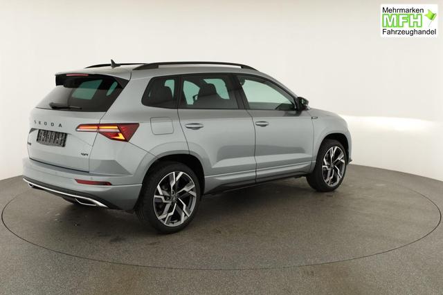 Skoda Karoq Sportline 4x4 2.0 TSI DSG Sportline, Pano, AHK, Navi, Matrix, Side, Winter, 5 J.-Garantie 