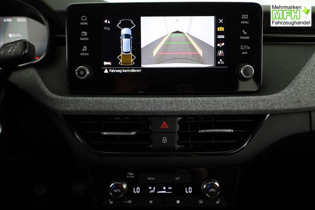 Skoda Kamiq Selection 1.5 TSI Selection, AHK, LED, Kamera, Winter, Ladeboden, 16-Zoll, 4 J.-Garantie 