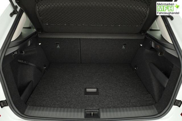 Skoda Kamiq Selection 1.5 TSI Selection, AHK, LED, Kamera, Winter, Ladeboden, 16-Zoll, 4 J.-Garantie 