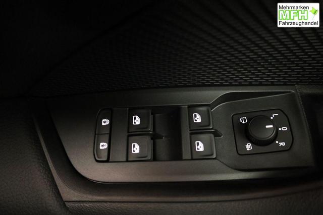 Skoda Octavia Combi 2.0 TSI 195 kW RS DSG, AHK, Navi, Matrix, Canton, Side, Winter, 5 J.-Garantie 