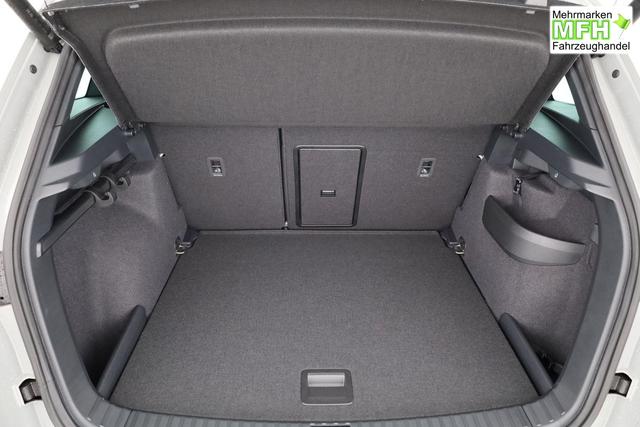 Skoda Karoq Sportline 4x4 2.0 TSI DSG Sportline, AHK, Navi, Matrix, Side, Winter, 5 J.-Garantie 