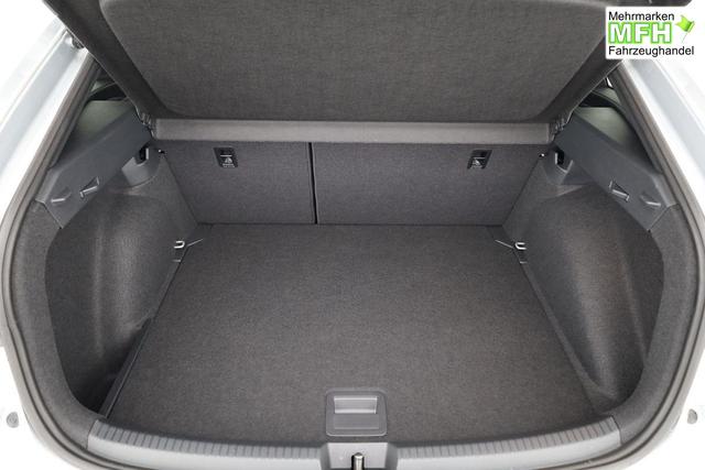 Volkswagen Taigo R-Line 1.5 TSI DSG R-Line, Pano. Navi, AHK, Matrix, Kamera, ACC, Winter, 4 J.-Garantie 
