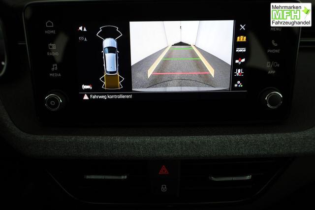 Skoda Kamiq Selection 1.5 TSI Selection, AHK, LED, Kamera, Ladeboden, Winter 
