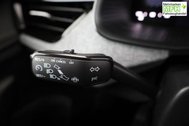Skoda Kamiq Selection 1.5 TSI Selection, AHK, LED, Kamera, Ladeboden, Winter 