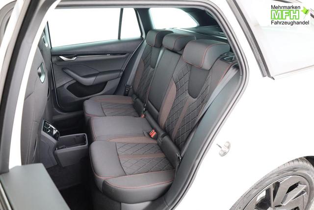 Skoda Octavia Combi 2.0 TSI 195 kW RS DSG, Pano, AHK, Navi, Matrix, Side, Winter, 5 J.-Garantie 