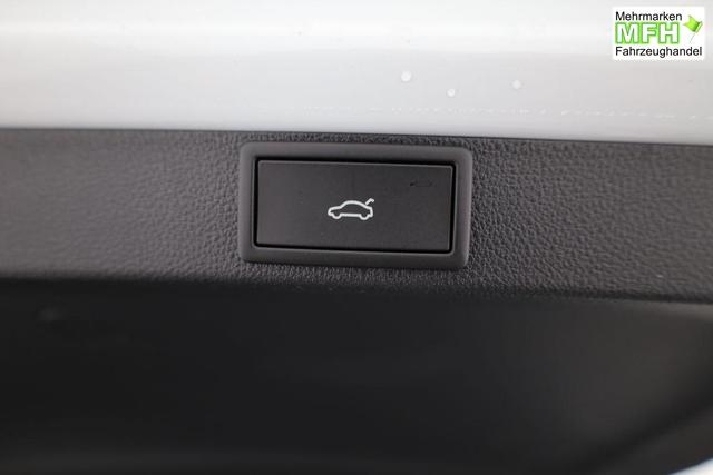 Skoda Octavia Combi 2.0 TSI 195 kW RS DSG, Pano, AHK, Navi, Matrix, Side, Winter, 5 J.-Garantie 