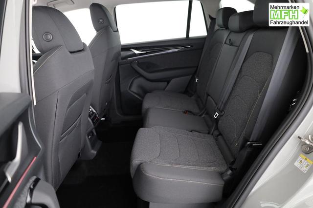 Skoda Kodiaq 1.5 TSI iV 150 kW Selection Selection, AHK, Navi, Kamera, Side, el. Klappe, Winter, sofort 
