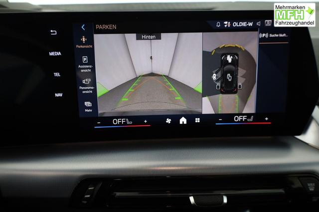 BMW 2er Active Tourer 223 i M Sport 223i Mild Hybrid Automatik, HarmanKardon, LED, HUD, Pano, Leder, 1. Hand 