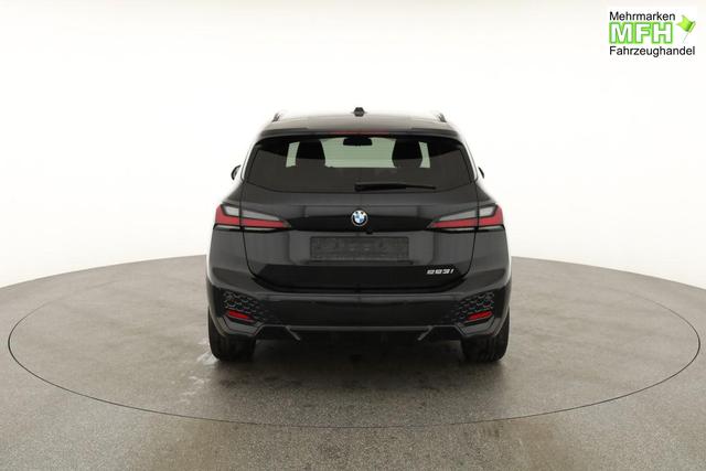 BMW 2er Active Tourer 223 i M Sport 223i Mild Hybrid Automatik, HarmanKardon, LED, HUD, Pano, Leder, 1. Hand 