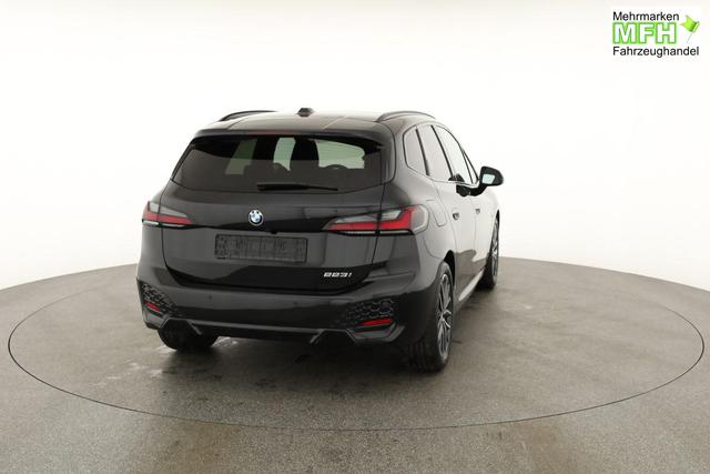BMW 2er Active Tourer 223 i M Sport 223i Mild Hybrid Automatik, HarmanKardon, LED, HUD, Pano, Leder, 1. Hand 