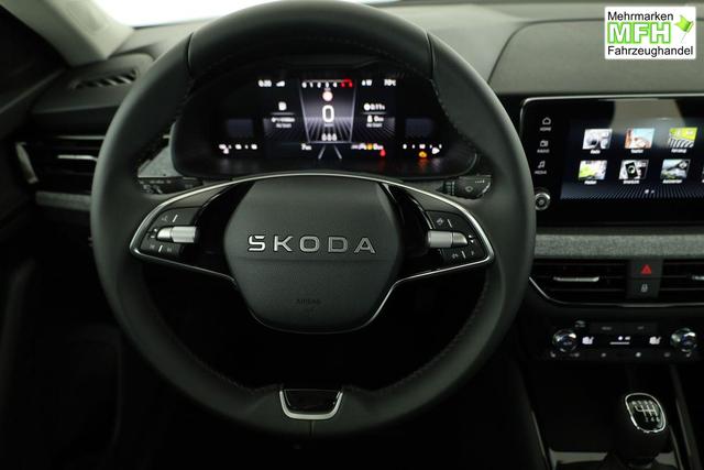 Skoda Kamiq Selection 1.5 TSI Selection, LED, Kamera, Ladeboden, Winter 