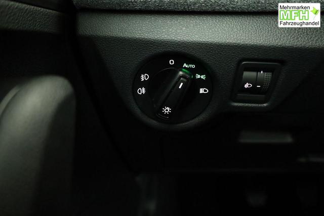 Skoda Kamiq Selection 1.5 TSI Selection, LED, Kamera, Ladeboden, Winter 