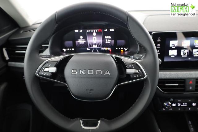 Skoda Kamiq Selection 1.5 TSI Selection, AHK, LED, Kamera, Ladeboden, Winter 