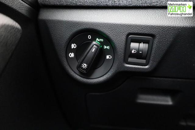 Skoda Kamiq Selection 1.5 TSI Selection, AHK, LED, Kamera, Ladeboden, Winter 