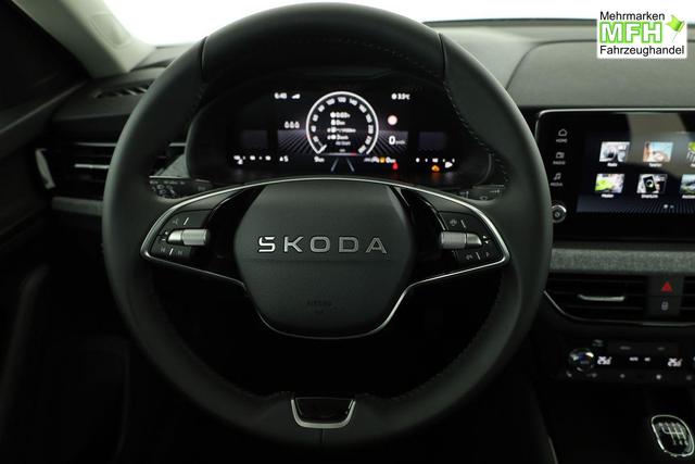Skoda Kamiq Selection 1.5 TSI Selection, AHK, LED, Kamera, Ladeboden, Winter, 16-Zoll 