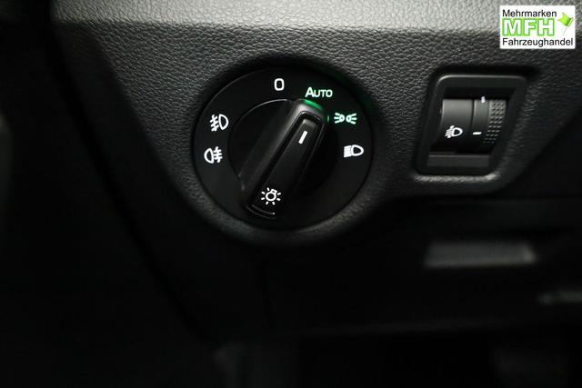 Skoda Kamiq Selection 1.5 TSI DSG Selection, AHK, LED, Kamera, Winter, Ladeboden, 16-Zoll, 4-J Garantie 