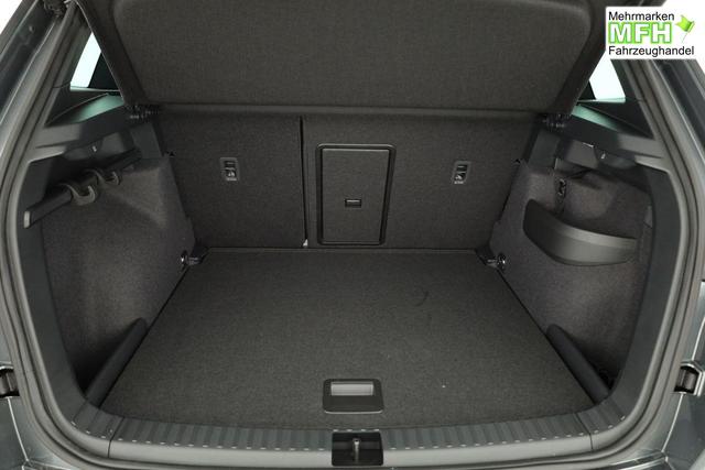 Skoda Karoq Sportline 4x4 2.0 TSI DSG Sportline, AHK, Navi, Matrix, Side, Winter, 5 J.-Garantie 