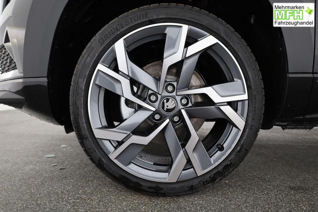 Skoda Karoq Sportline 1.5 TSI DSG Sportline, AHK, Navi, Matrix, Side, el. Klappe, Winter, 5 J.-Garantie 