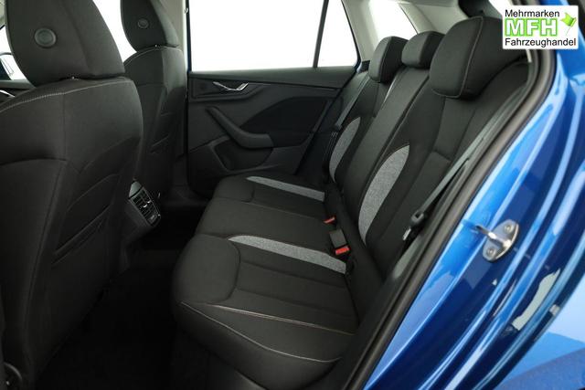 Skoda Kamiq Selection 1.5 TSI DSG Selection, AHK, LED, Kamera, Ladeboden, Winter, 16-Zoll 