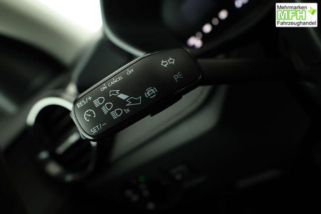 Skoda Fabia Selection 1.0 TSI Selection, AHK, Tempomat, Ladeboden, Park, Winterpaket, SmartLink, 4-J Garantie 