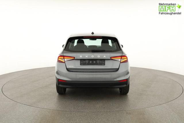 Skoda Fabia Selection 1.0 TSI Selection, AHK, Tempomat, Ladeboden, Park, Winterpaket, SmartLink, 4-J Garantie 