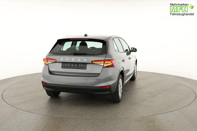 Skoda Fabia Selection 1.0 TSI Selection, AHK, Tempomat, Ladeboden, Park, Winterpaket, SmartLink, 4-J Garantie 