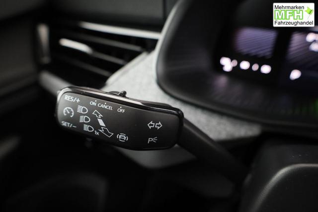Skoda Kamiq Selection 1.0 TSI DSG Selection, AHK, Matrix, Kamera, Ladeboden, Winter, 16-Zoll 