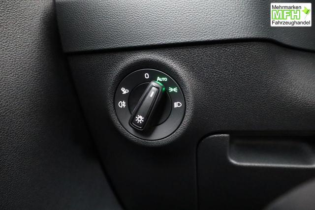 Skoda Karoq Sportline 4x4 2.0 TSI DSG Sportline, Pano, AHK, Navi, Matrix, Side, Winter, 5 J.-Garantie 