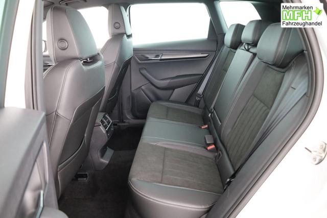 Skoda Karoq Sportline 4x4 2.0 TSI DSG Sportline, Pano, AHK, Navi, Matrix, Side, Winter, 5 J.-Garantie 