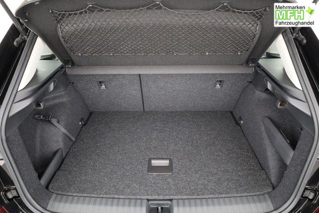 Skoda Kamiq Selection 1.5 TSI Selection, LED, Kamera, Ladeboden, Winter 