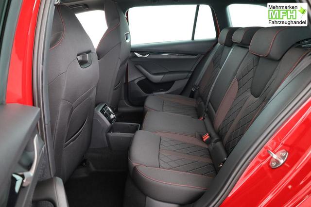 Skoda Octavia Combi 2.0 TSI 195 kW RS DSG, Pano, Standheizung, AHK, Navi, Matrix, Canton, Side, Winter, 5 J.-Garantie 