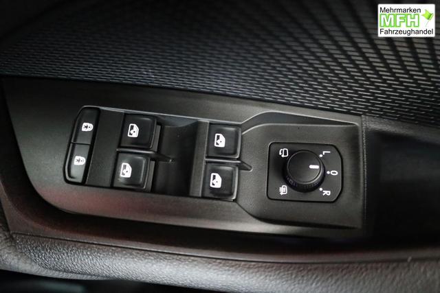 Skoda Octavia Combi 2.0 TSI 195 kW RS DSG, Pano, Standheizung, AHK, Navi, Matrix, Canton, Side, Winter, 5 J.-Garantie 