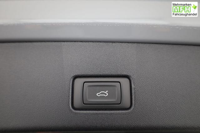 Audi Q4 e-tron 45 basis quattro S-LINE quattro, Navi, Matrix, Side, Kamera, el. Klappe, Winter. 20-Zoll 