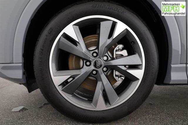 Audi Q4 e-tron 45 basis quattro S-LINE quattro, Navi, Matrix, Side, Kamera, el. Klappe, Winter. 20-Zoll 
