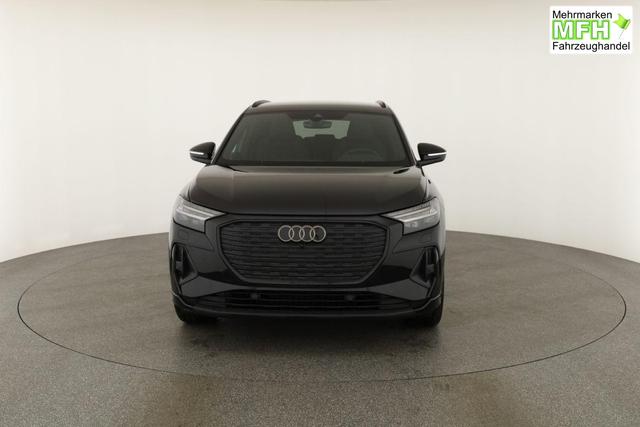 Audi Q4 e-tron 45 basis quattro S-LINE quattro, Navi, Matrix, Side, Kamera, el. Klappe, Winter. 20-Zoll 