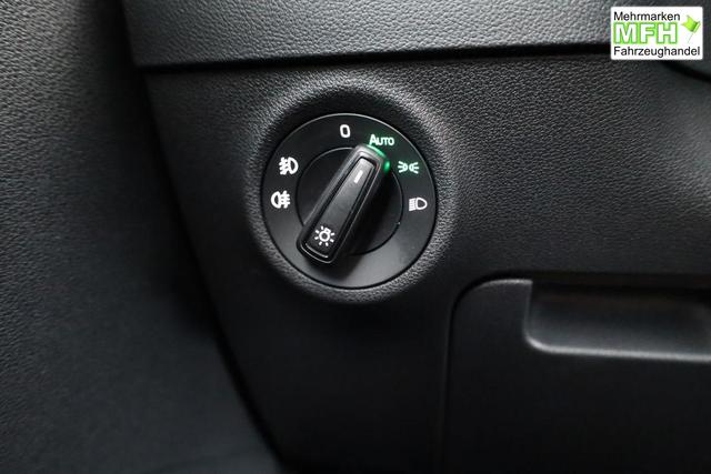 Skoda Karoq Selection 1.5 TSI DSG Selection, AHK, LED, Kamera, Winter, Ladeboden, 4 J.-Garantie 