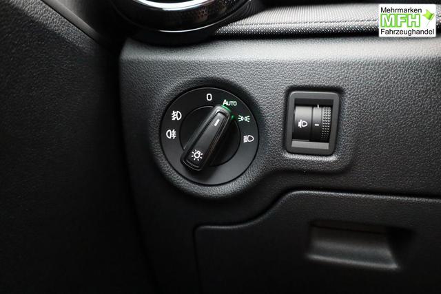 Skoda Fabia Selection 1.0 TSI Selection, AHK, Tempomat, Ladeboden, Park, Winterpaket, SmartLink, 4-J Garantie 