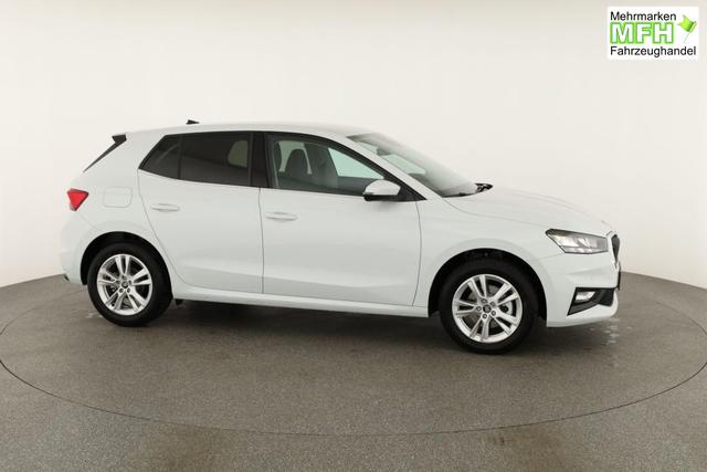 Skoda Fabia Selection 1.0 TSI DSG Selection, LED, Kamera, Side, ACC, Winter, Ladeboden, sofort 