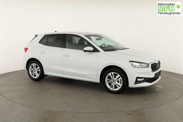 Skoda Fabia Selection 1.0 TSI DSG Selection, LED, Kamera, Side, ACC, Winter, Ladeboden, sofort 