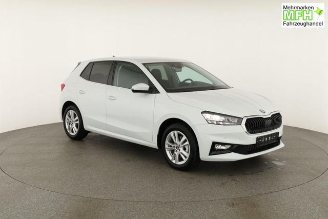 Skoda Fabia Selection 1.0 TSI DSG Selection, LED, Kamera, Side, ACC, Winter, Ladeboden, sofort 