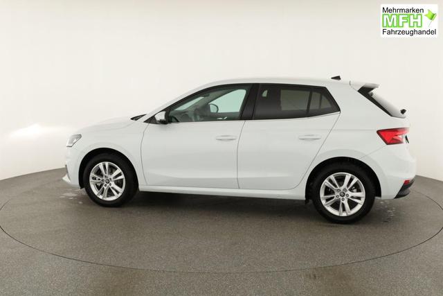 Skoda Fabia Selection 1.0 TSI DSG Selection, LED, Kamera, Side, ACC, Winter, Ladeboden, sofort 