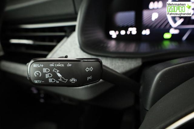 Skoda Kamiq Selection 1.5 TSI DSG Selection, AHK, LED, Kamera, Winter, Ladeboden, 16-Zoll, 4 J.-Garantie 