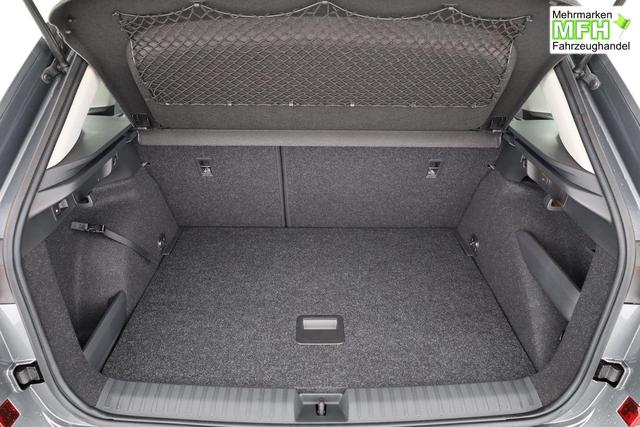 Skoda Kamiq Selection 1.5 TSI DSG Selection, AHK, LED, Kamera, Winter, Ladeboden, 16-Zoll, 4 J.-Garantie 