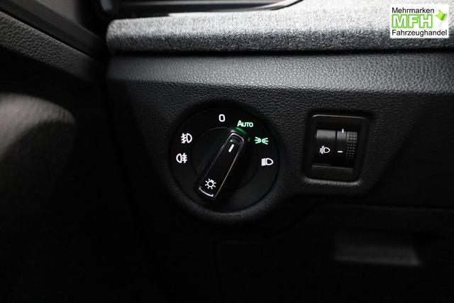 Skoda Kamiq Selection 1.5 TSI DSG Selection, LED, Kamera, Ladeboden, Winter, 16-Zoll 