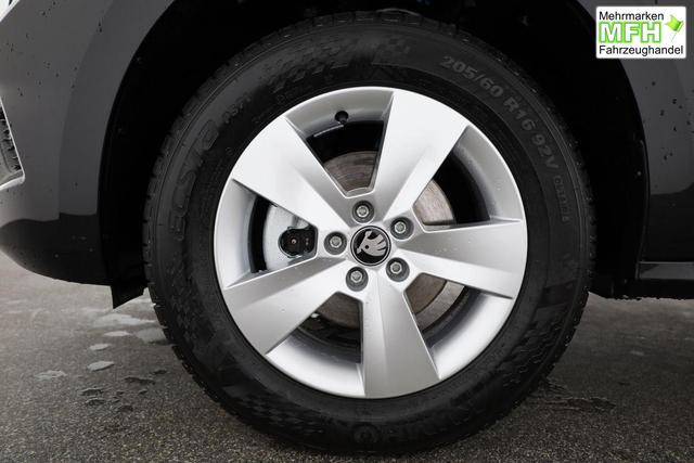 Skoda Kamiq Selection 1.5 TSI DSG Selection, LED, Kamera, Ladeboden, Winter, 16-Zoll 