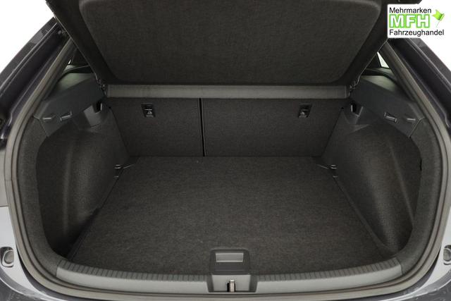 Volkswagen Taigo R-Line 1.5 TSI DSG R-Line, AHK, Navi, Matrix, Kamera, ACC, Winter, 4 J.-Garantie 