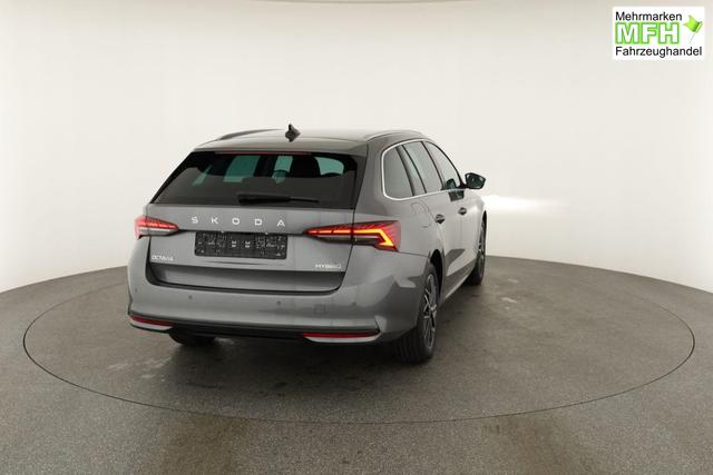 Skoda Octavia Combi 1.5 TSI mHEV 110 kW Selection DSG Selection, AHK, FS-beheizbar, Side, Winter, 17-Zoll 