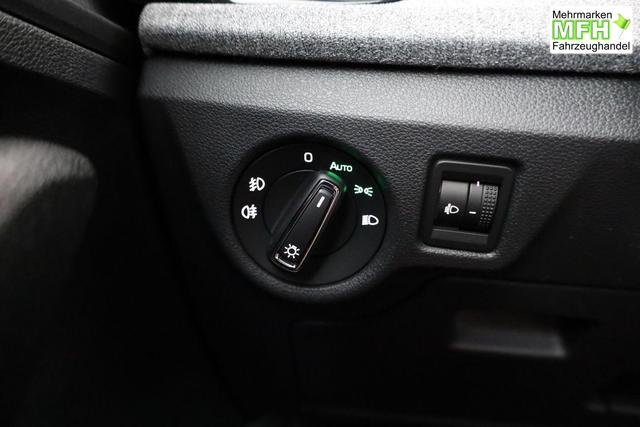 Skoda Kamiq Selection 1.5 TSI DSG Selection, AHK, LED, Kamera, Ladeboden, Winter, 16-Zoll 